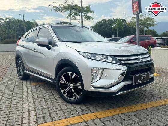 MITSUBISHI ECLIPSE CROSS 1.5 MIVEC TURBO GASOLINA HPE-S CVT MITSUBISHI ECLIPSE CROSS 1.5 MIVEC TURBO GASOLINA HPE-S CVT